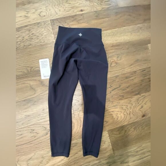 Lululemon  Wanderlust Highest Times Tech Mesh Naval Blue Luxtreme Specia… - Picture 8 of 10